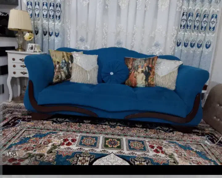 در حد نو نو تخفیف هم داره|مبلمان خانگی و میز عسلی|اسلامآباد غرب, |دیوار