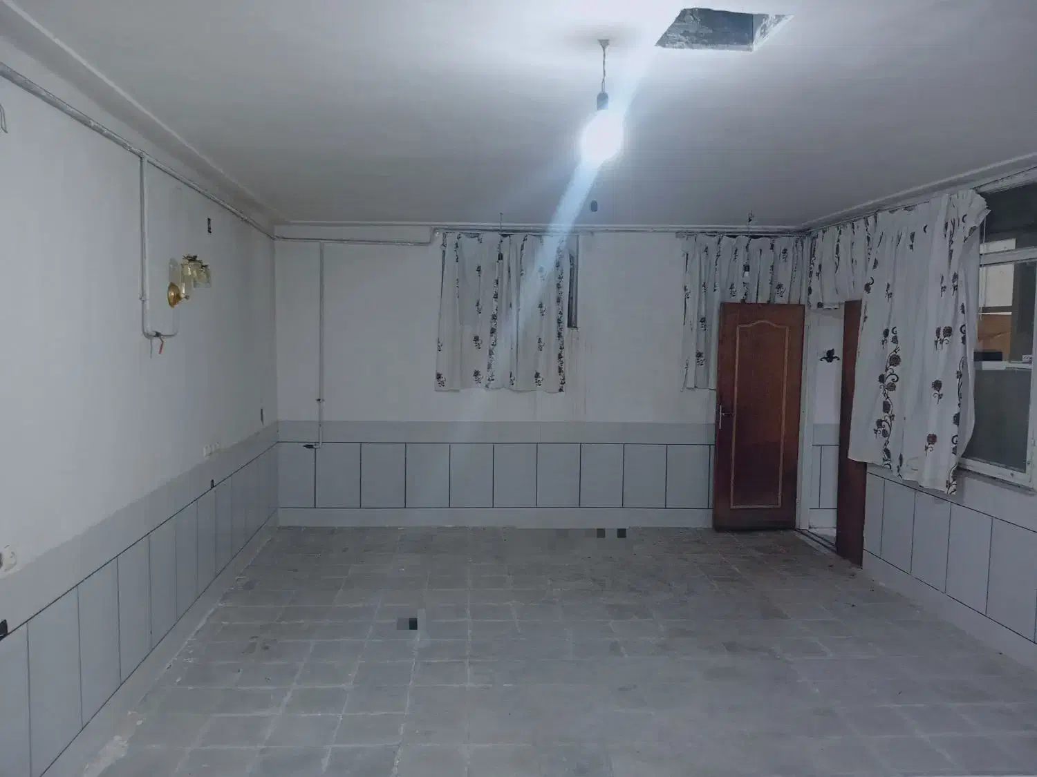 طبقه۲ ورودی مجزا ۲خواب حوالی باغ بنفش|اجارهٔ آپارتمان|داراب, |دیوار