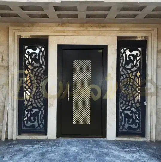 فروش انواع درب های فلزی حیاطی و پارکینگی|مصالح و تجهیزات ساختمان|فومن, |دیوار