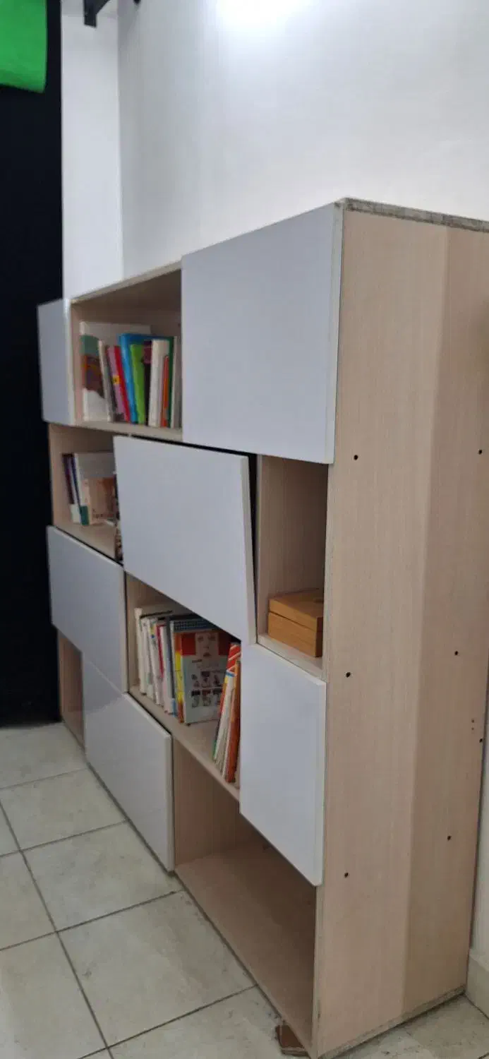 فروش کتابخانه|کتابخانه، شلف، قفسههای دیواری|تهران, بهجتآباد|دیوار