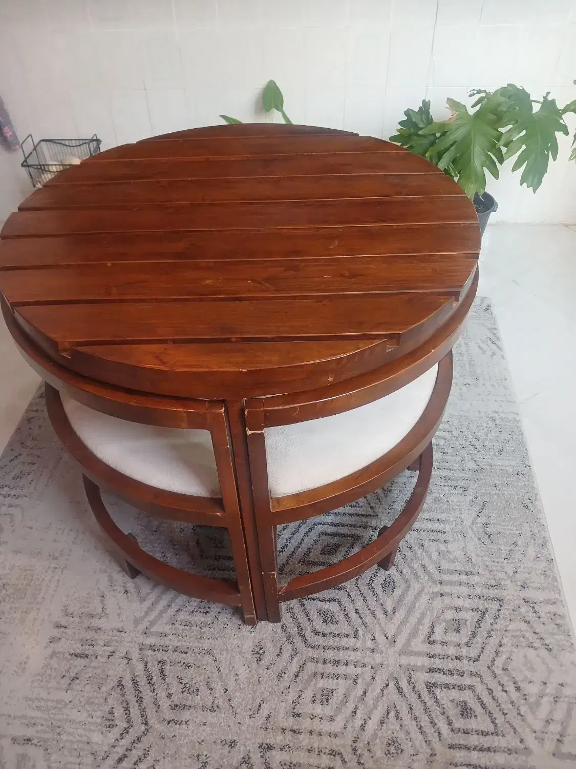 میز چهارنفره|میز و صندلی غذاخوری|بندر گز, |دیوار