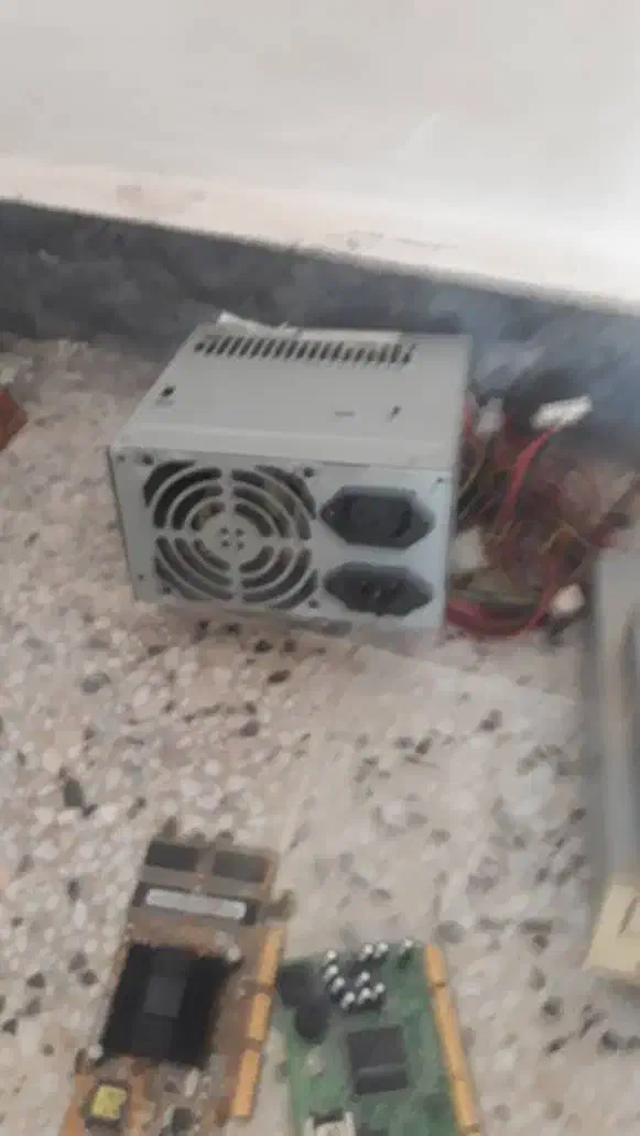 خرید و فروش کامپیوتر قدیمی و خراب|قطعات و لوازم جانبی رایانه|اهواز, ۳۰ متری|دیوار