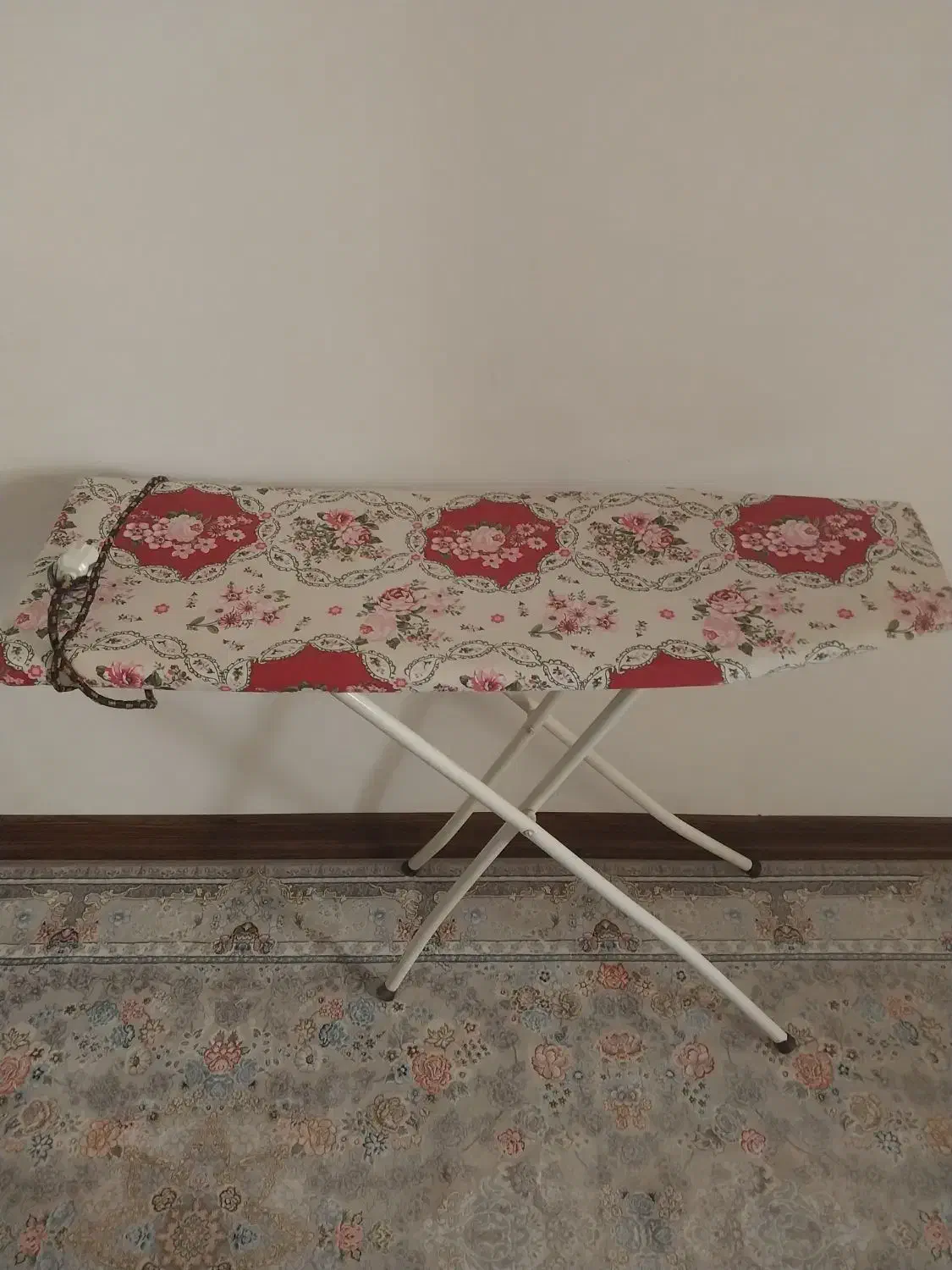 میز اتو خیلی تمیز|اتو و لوازم اتو|بیرجند, |دیوار