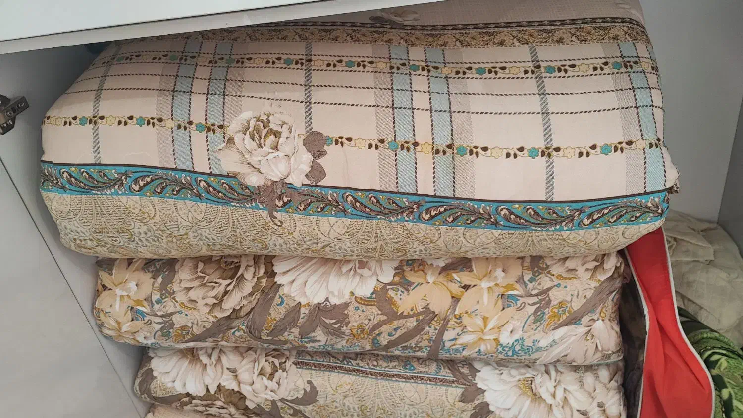 تشک تک نفره|رختخواب، بالش، پتو|بجنورد, |دیوار