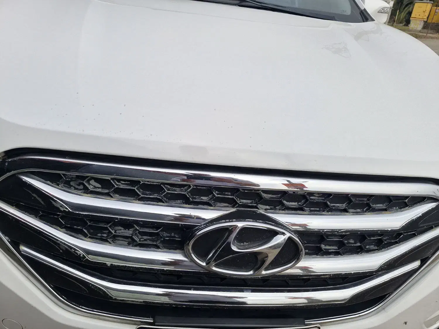 جلو پنجره توسان|قطعات یدکی و لوازم جانبی|رشت, سعدی (تختی)|دیوار