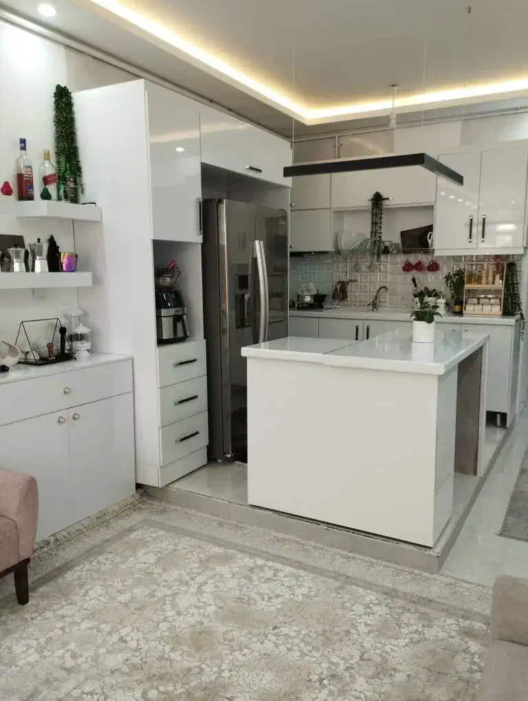 فروش واحدی ویلایی ۱۳۰ متر|فروش آپارتمان|شیراز, کوشک میدان|دیوار