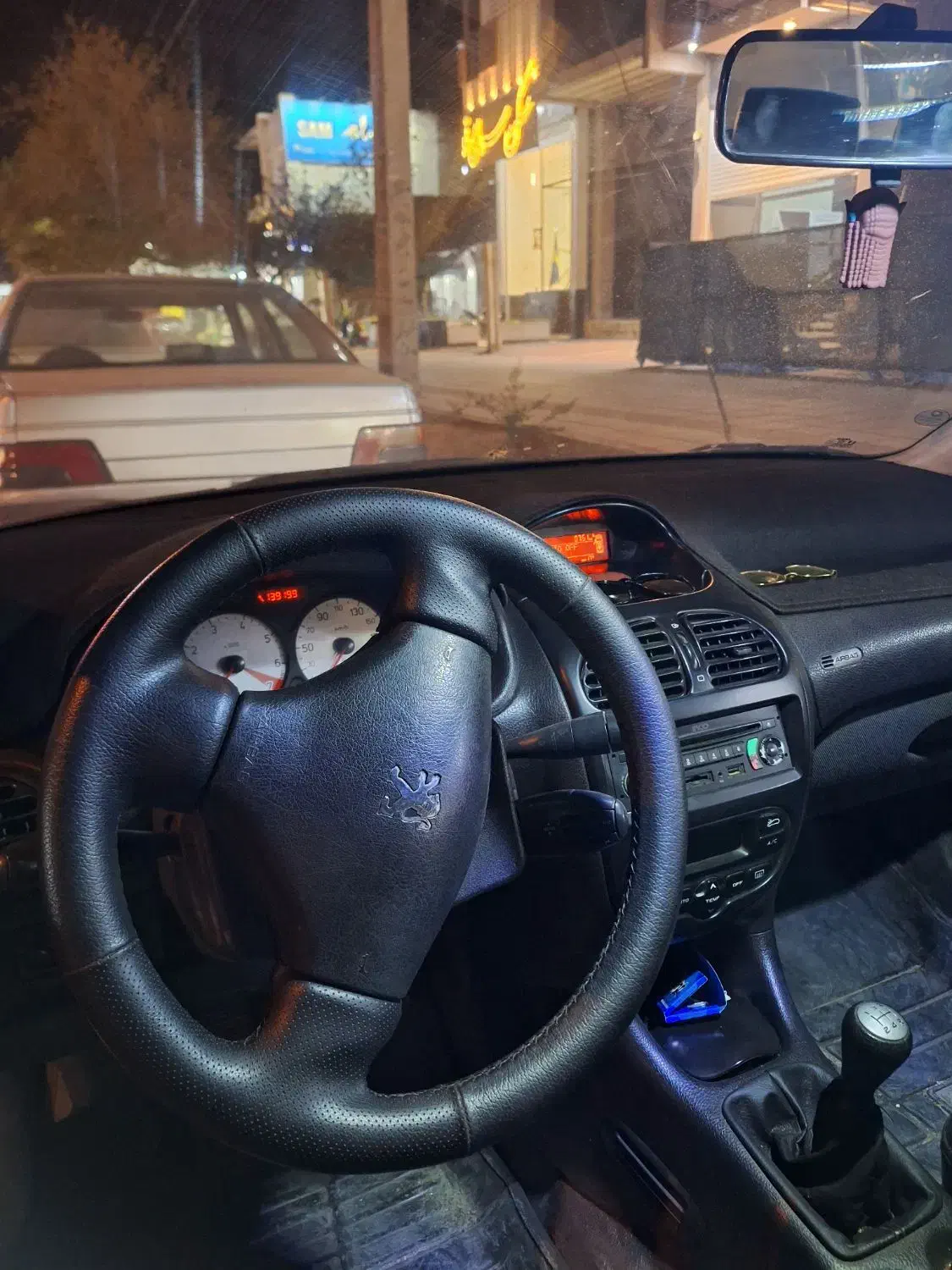 ۲۰۶ sd v8 مدل ۹۴|خودرو سواری و وانت|یزد, |دیوار