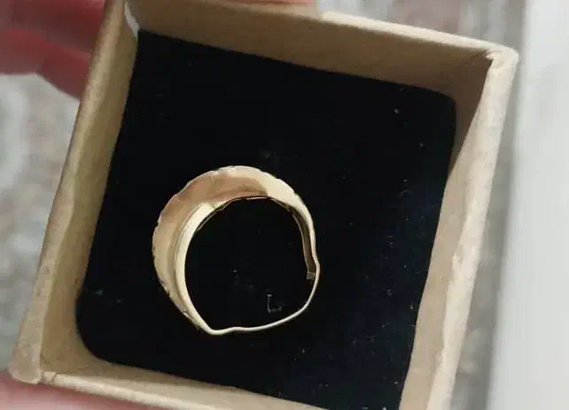 بدون اجرت و کارمزد با فاکتور رسمی (تابلو+۵درصد)|جواهرات|تهران, کوی بیمه|دیوار