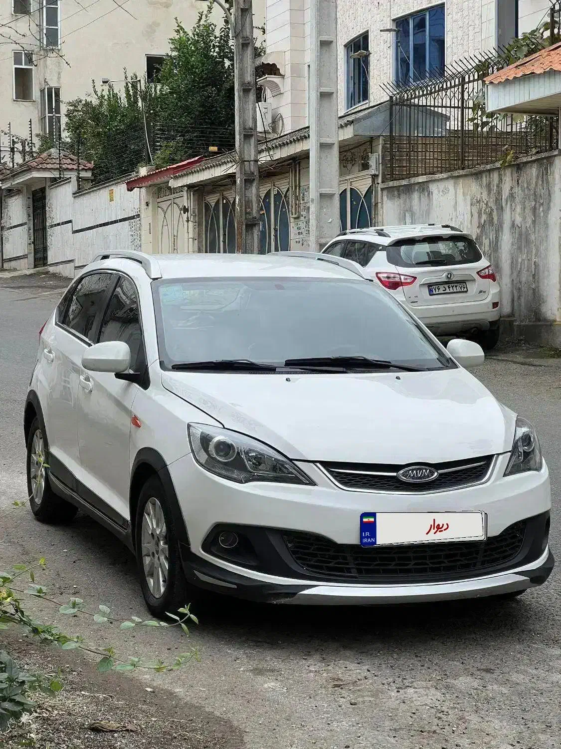 mvm 315 مدل ۹۸ بیرنگ فول|خودرو سواری و وانت|رشت, منظریه|دیوار