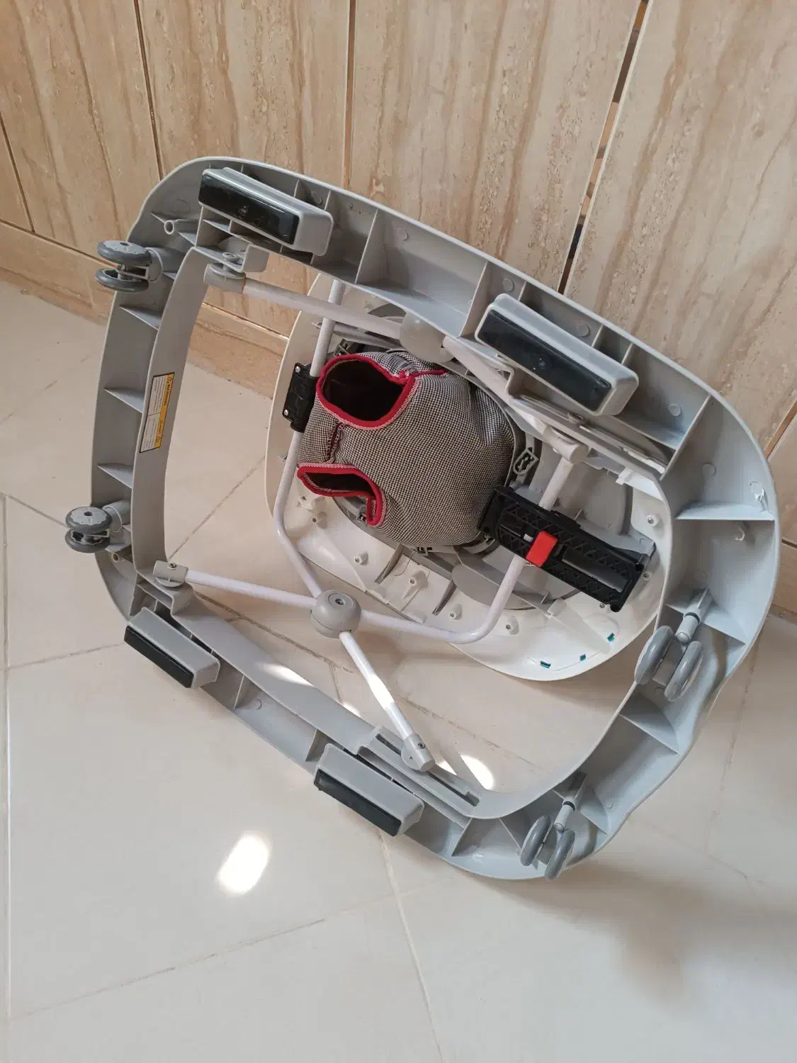 کالسکه و روروئک|کالسکه و لوازم جانبی|مرودشت, فاز دوم شهرک فرهنگیان|دیوار