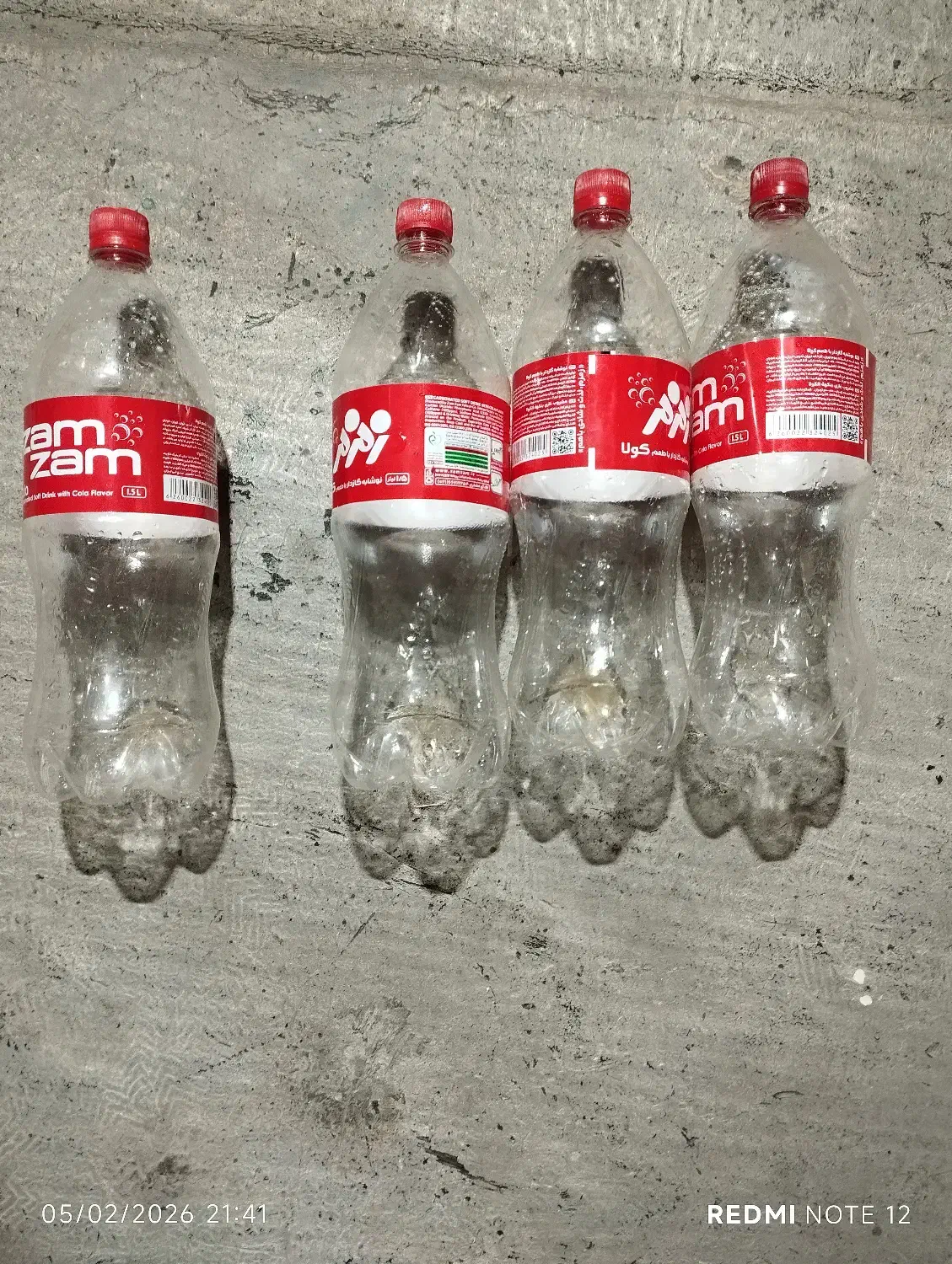 جا نوشابه|ظروف نگهدارنده، پلاستیکی، یک‌بارمصرف|ساوه, |دیوار