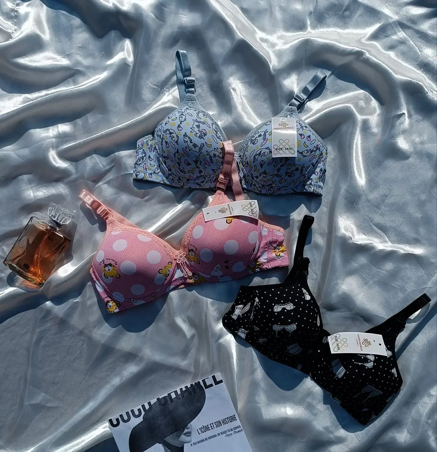 لباس زیر|لباس|علی‌آباد کتول, |دیوار