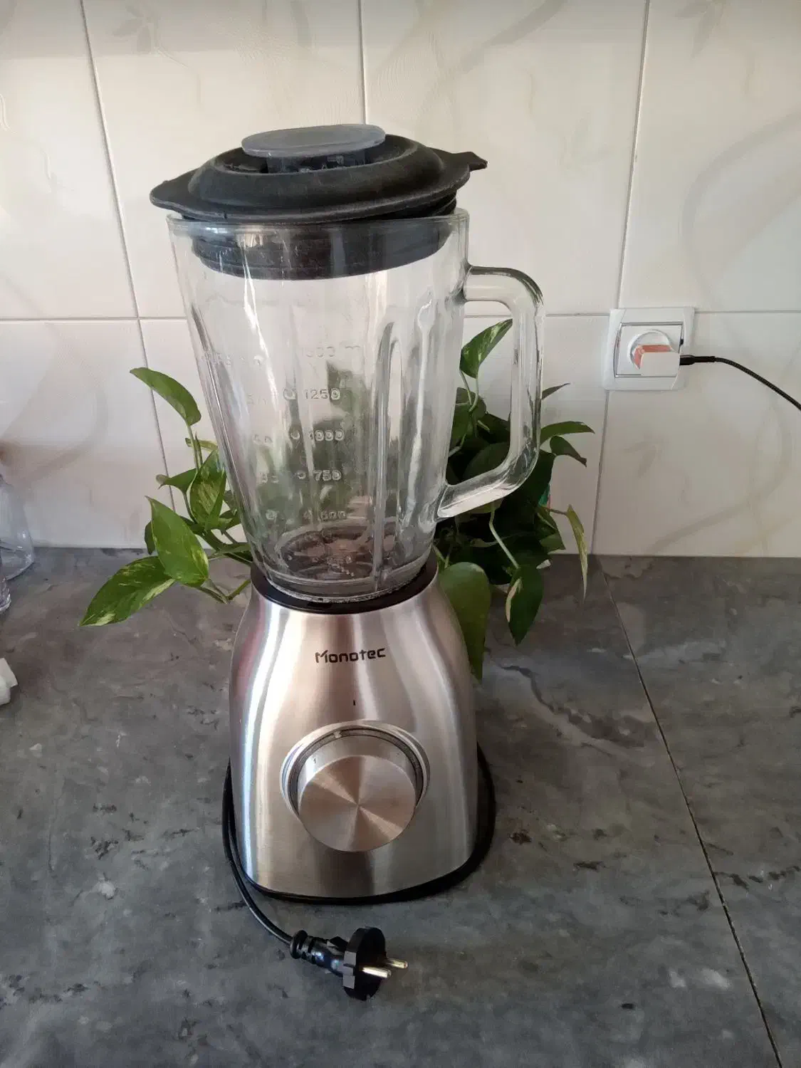 مخلوط کن با اسیاب|خردکن، آسیاب، غذاساز|تویسرکان, |دیوار