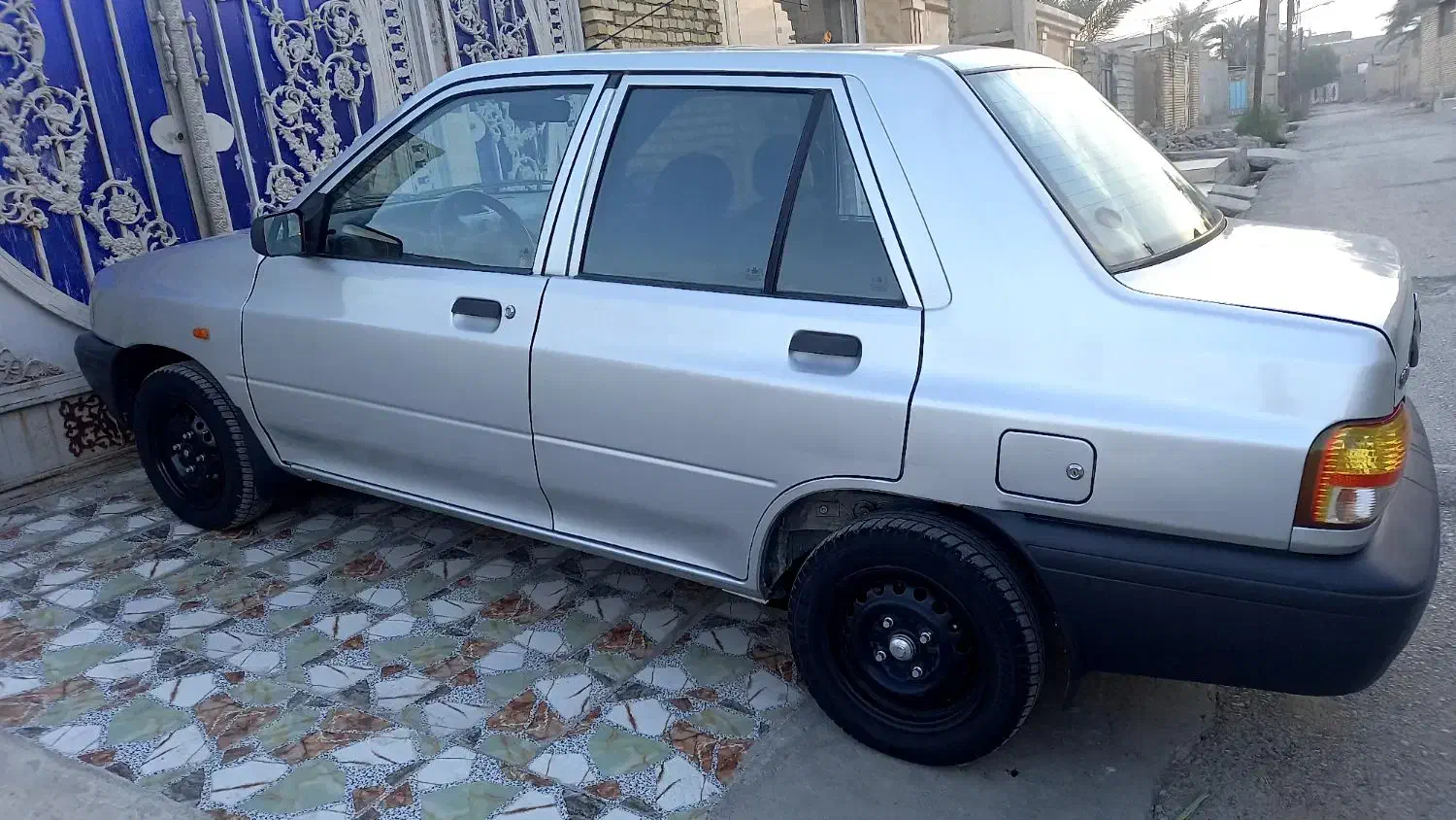 ۱۳۱ مدل ۹۸|خودرو سواری و وانت|باوی, |دیوار