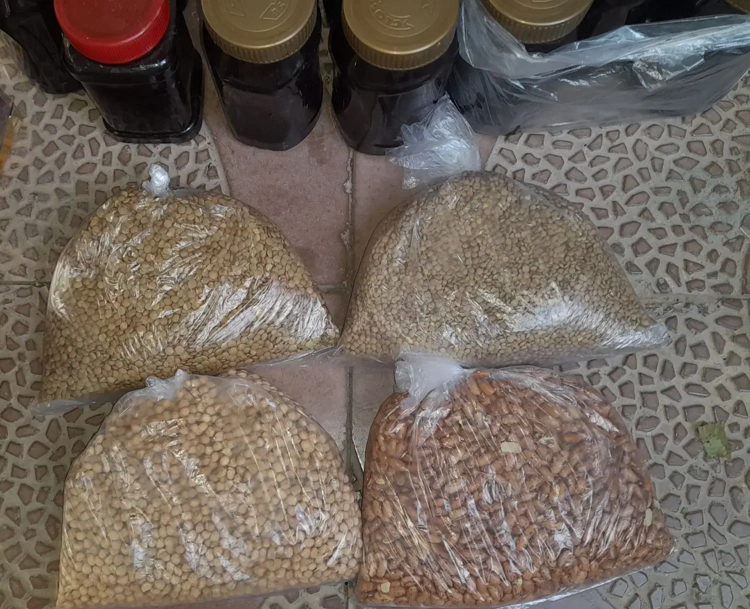 سلام رب انار ملس وترس موجود هست|خوردنی و آشامیدنی|شریفآباد, |دیوار