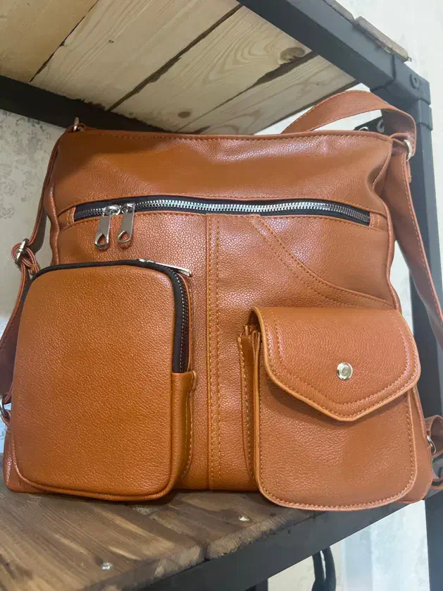 کیف زنانه|کیف، کفش، کمربند|لاهیجان, شیشه گران|دیوار