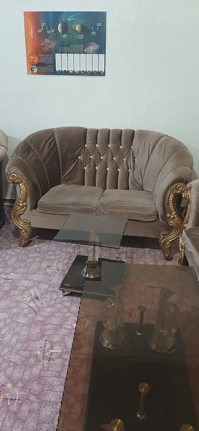 مبل ۷ نفره همراه با میز عسل|مبلمان خانگی و میز عسلی|پارس‌آباد, |دیوار