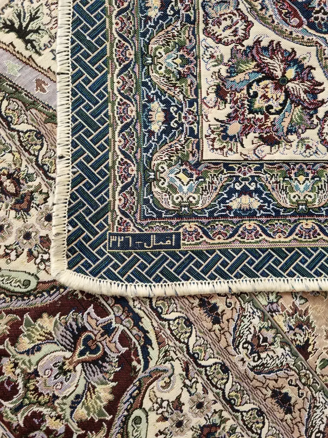 روفرشی ۹متری دورو ابریشم|روفرشی|همدان, |دیوار