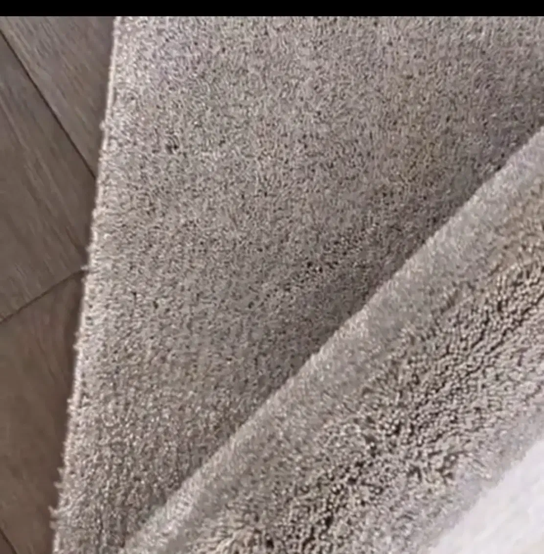 موکت با مارک پالاز موکت/کرم رنگ-متری۲۰۰ تومن|موکت|تبریز, |دیوار