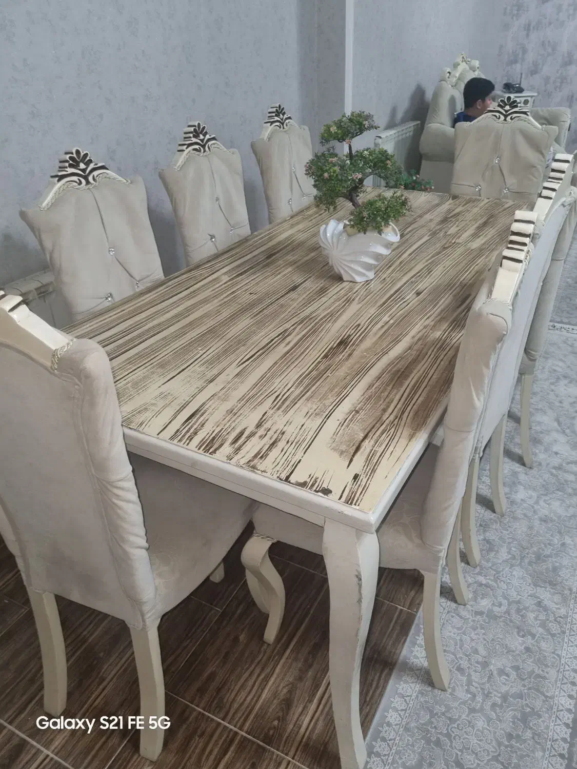 میز ناهار خوری|میز و صندلی غذاخوری|رشت, چمارسرا|دیوار