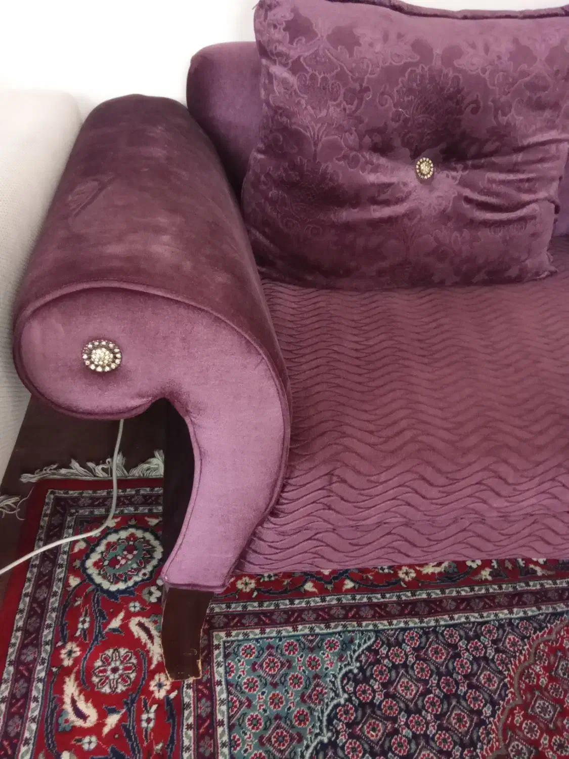 مبل|مبلمان خانگی و میز عسلی|شوط, |دیوار