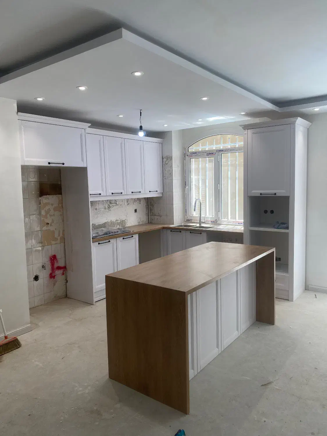 نصاب کابینت و قبول خرده کاری|خدمات پیشه و مهارت|تهران, جوانمردان (اندیشه)|دیوار