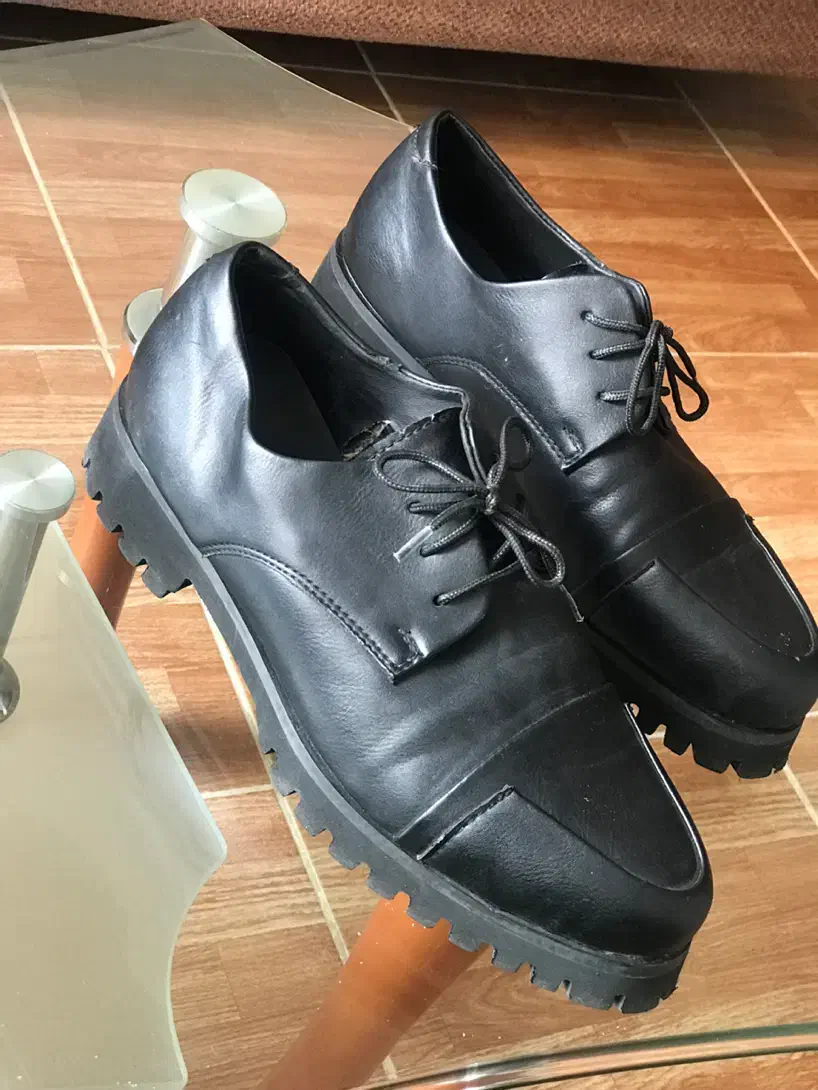 کفش مردانه|کیف، کفش، کمربند|آستارا, |دیوار