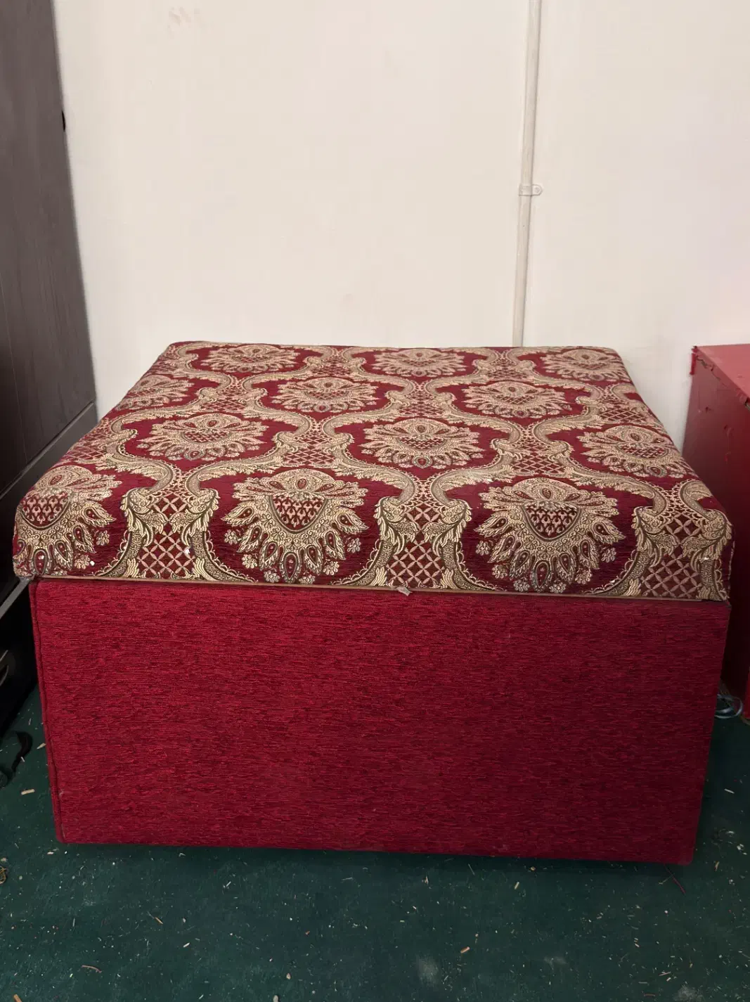 باکس بزرگ|میز و صندلی غذاخوری|زاهدان, |دیوار