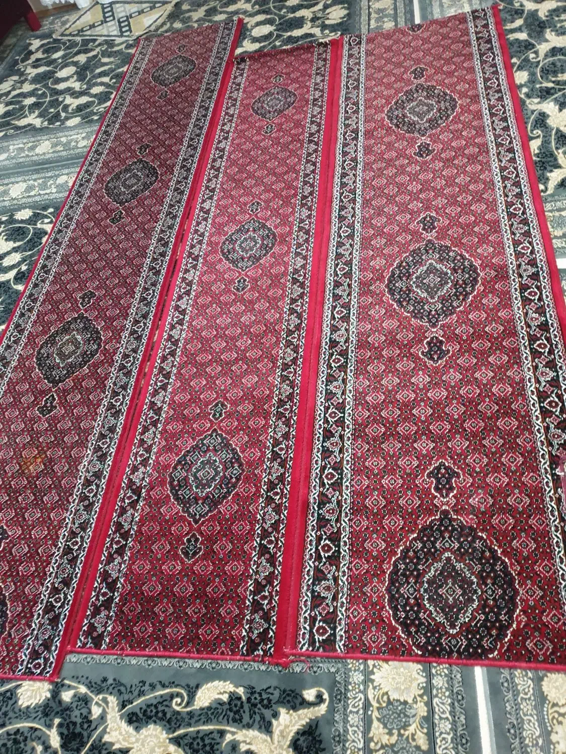 فرش سه مستری درحد نو|فرش|سنندج, |دیوار
