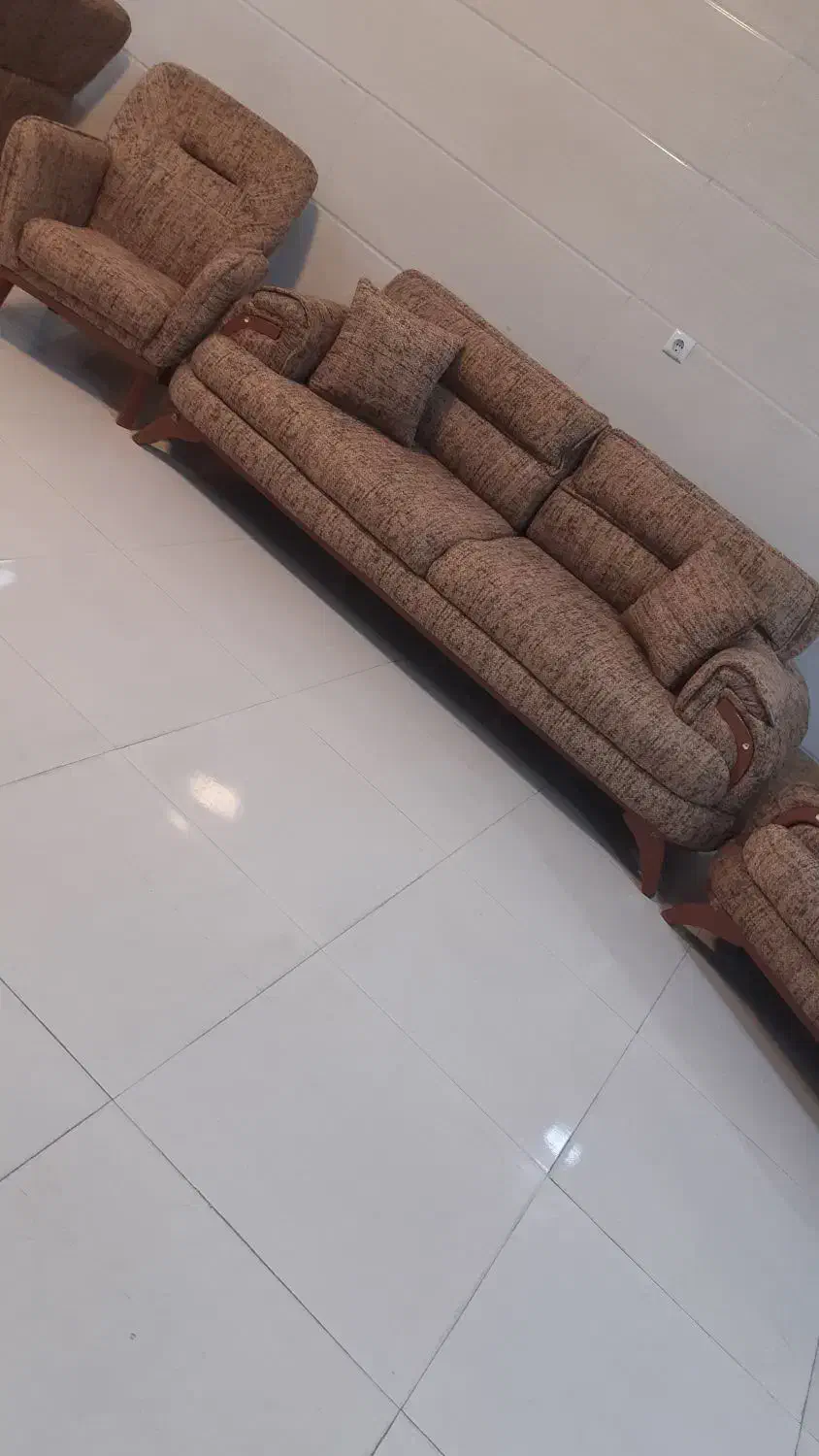 خریدوفروش مبل دست دوم مهاباد|مبلمان خانگی و میز عسلی|مهاباد (آذربایجان غربی), |دیوار