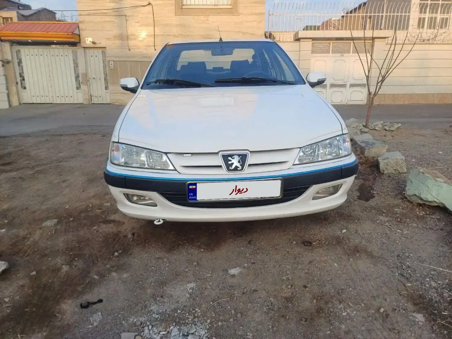 پژو پژو پارس پرشیا|خودرو سواری و وانت|قزوین, |دیوار