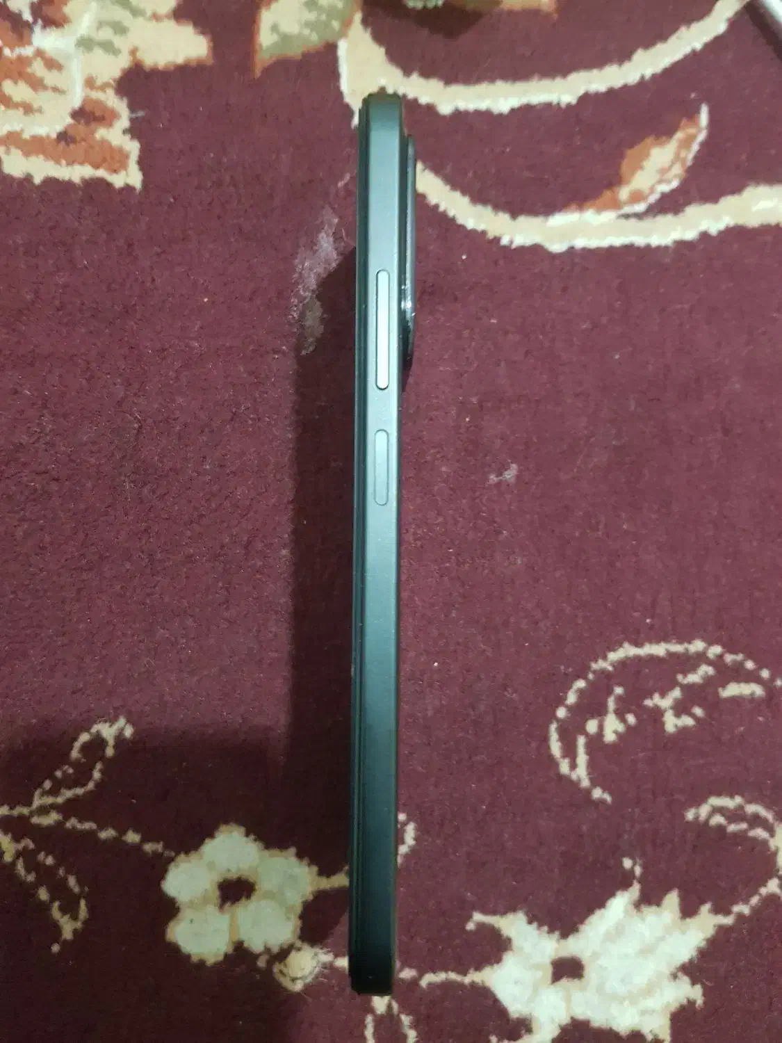 فرشی|موبایل|یاسوج, |دیوار