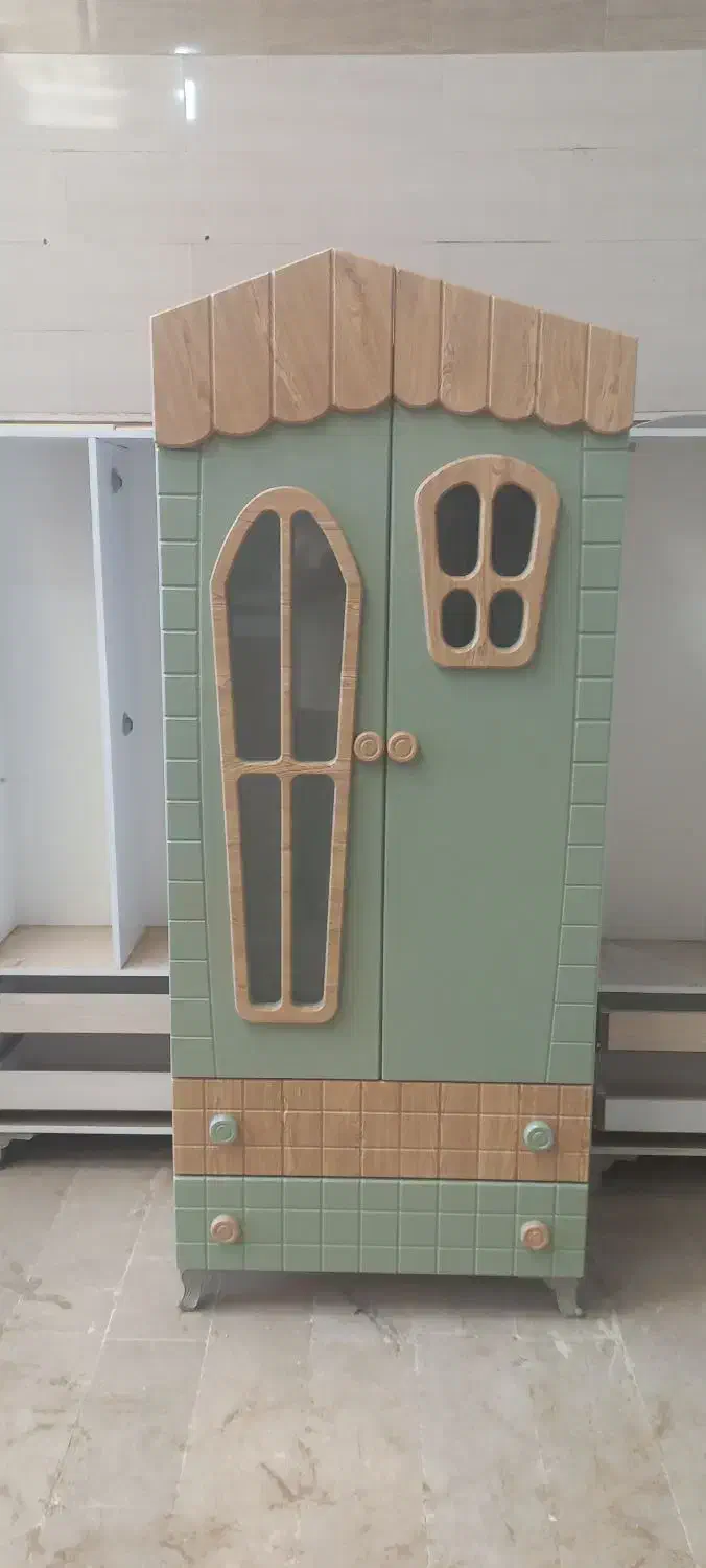 کمد کلبه و تخت نوزاد|اسباب و اثاث بچه|مشهد, مصلی (کارمندان اول)|دیوار