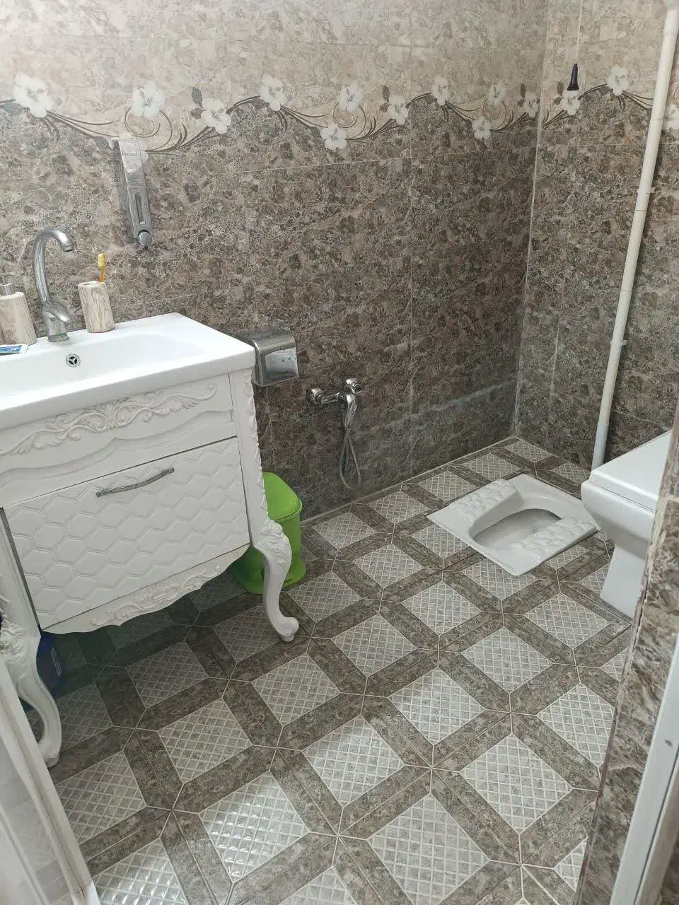 رهن و اجاره منزل ویلایی واقع در پردیس شاهین شهر|اجارهٔ خانه و ویلا|شاهین‌شهر, شهرک پردیس|دیوار