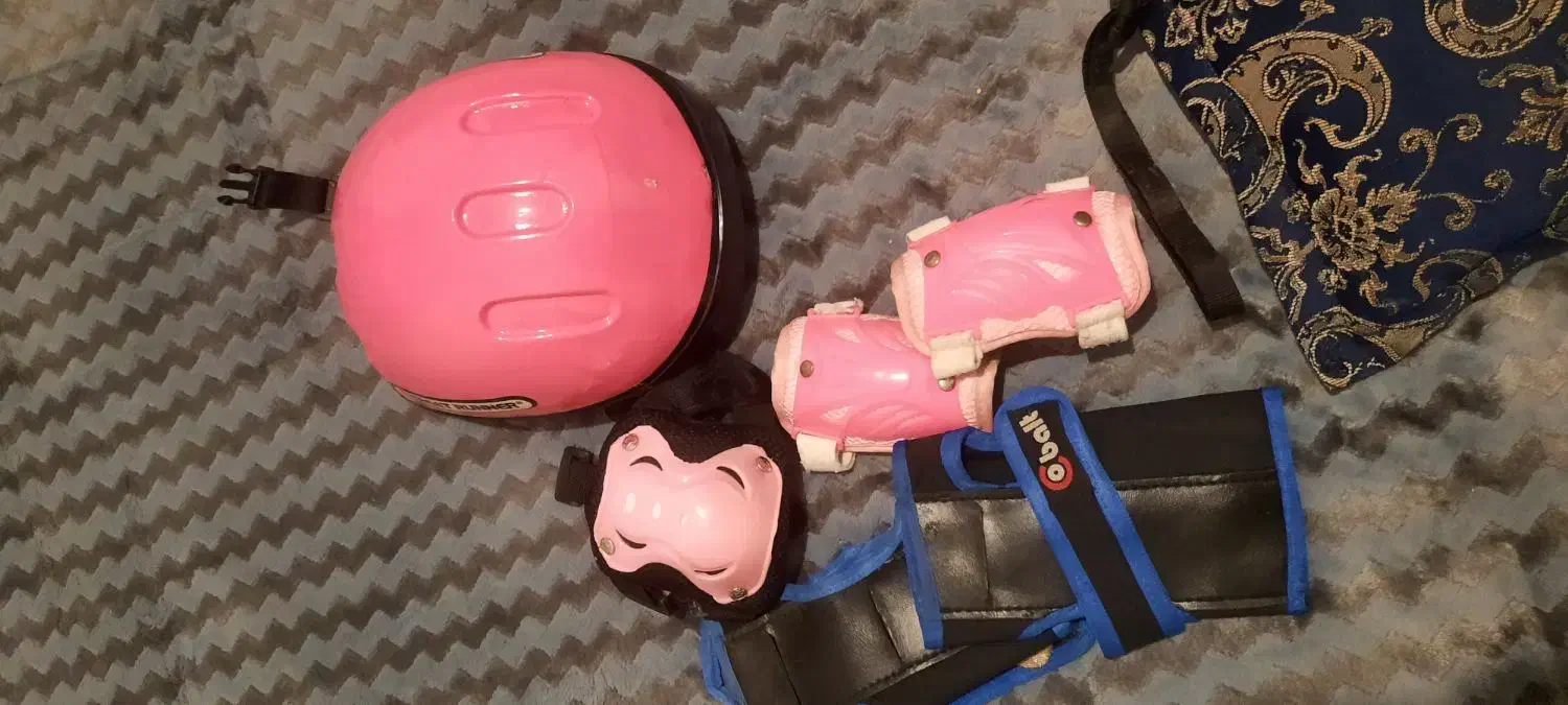 زانو بند و دستکش وکلاه|تجهیزات ورزشی|تنکابن, |دیوار