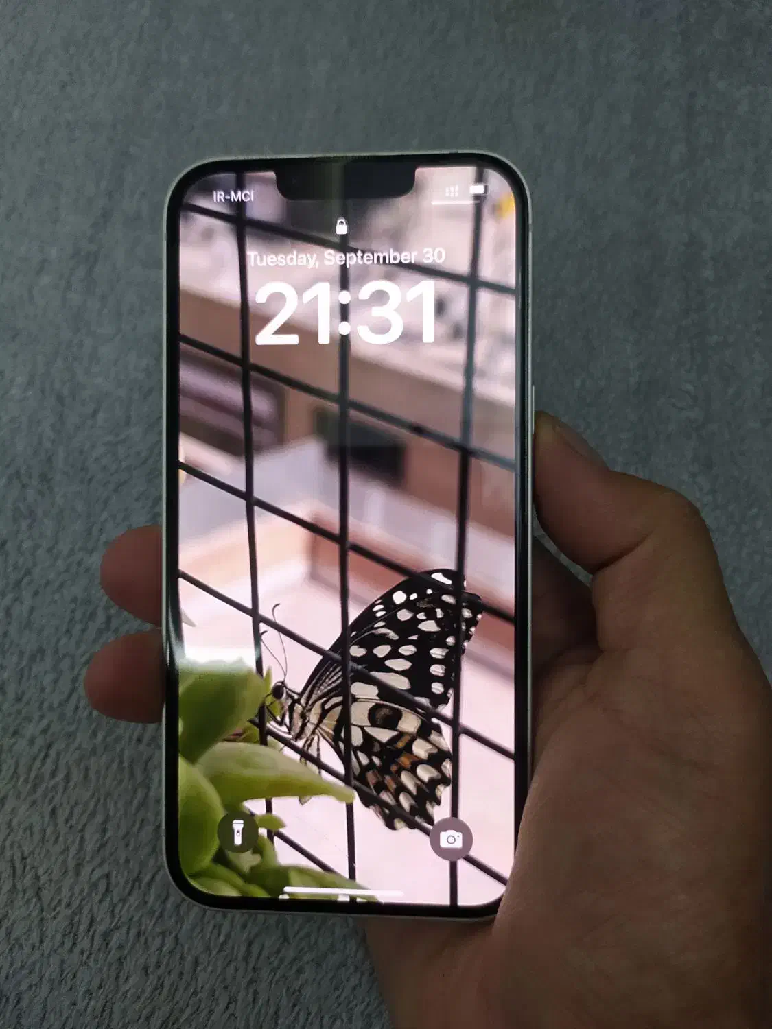 13 ایفون|موبایل|فولادشهر, B4|دیوار