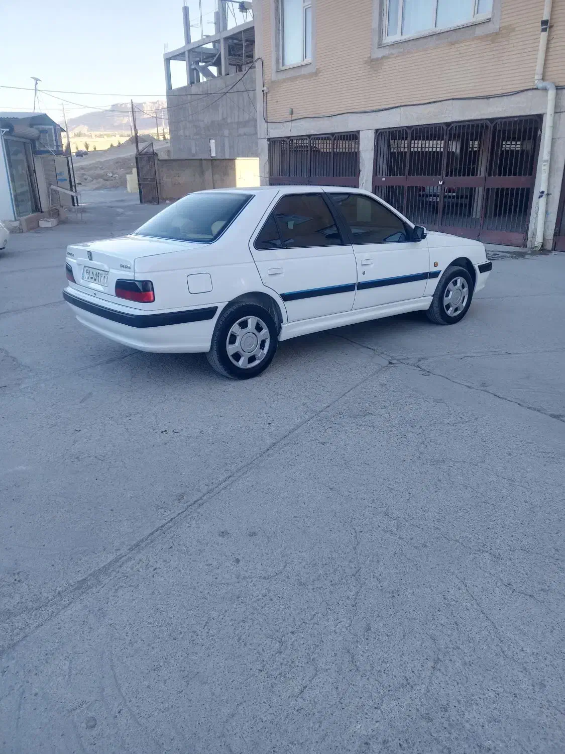 پژو پارس سال 99 در حد صفر واقعی کم کار کارمندی|خودرو سواری و وانت|ایلام, |دیوار