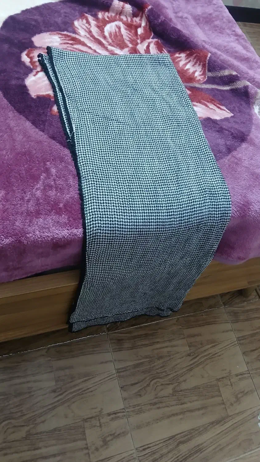 شال|لباس|قم, پردیسان|دیوار