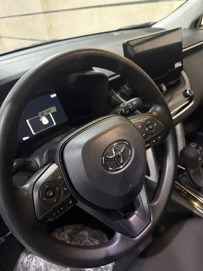 فروش یک دستگاه تویوتا کرولا کراس مدل ۲۰۲۵|خودرو سواری و وانت|اهواز, کوی نفت|دیوار