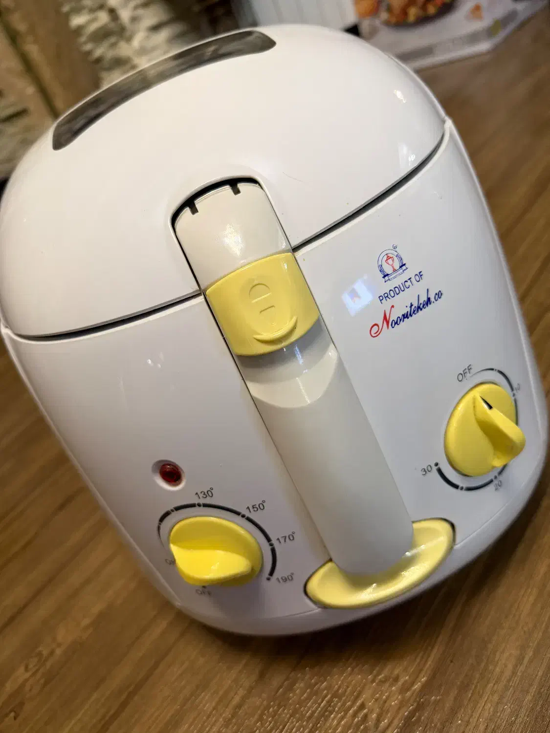 سرخ کن|خردکن، آسیاب، غذاساز|نظرآباد, نظرآباد|دیوار