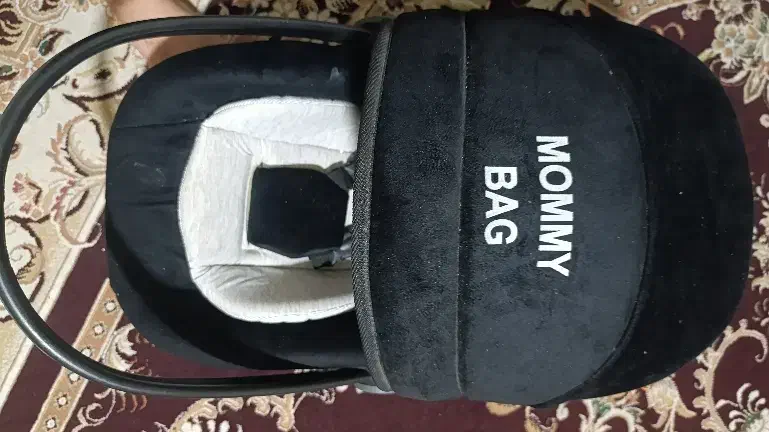 گهواره.کریر.پتو  و|اسباب و اثاث بچه|خرم‌آباد, |دیوار