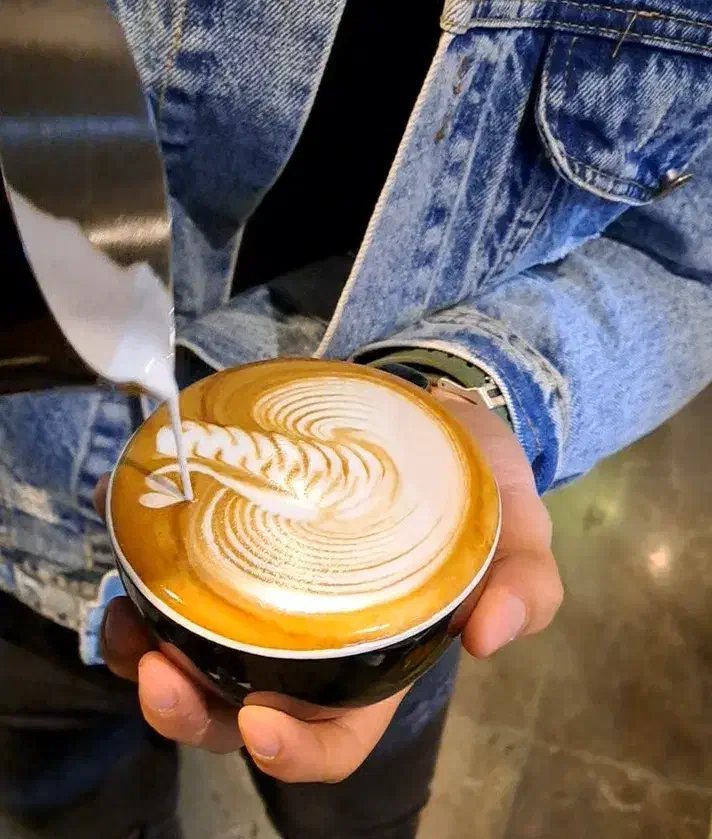 باریستا،کمک باریستا،سالن کار،ظرف شور|استخدام خدمات فروشگاه و رستوران|تهران, مرزداران|دیوار