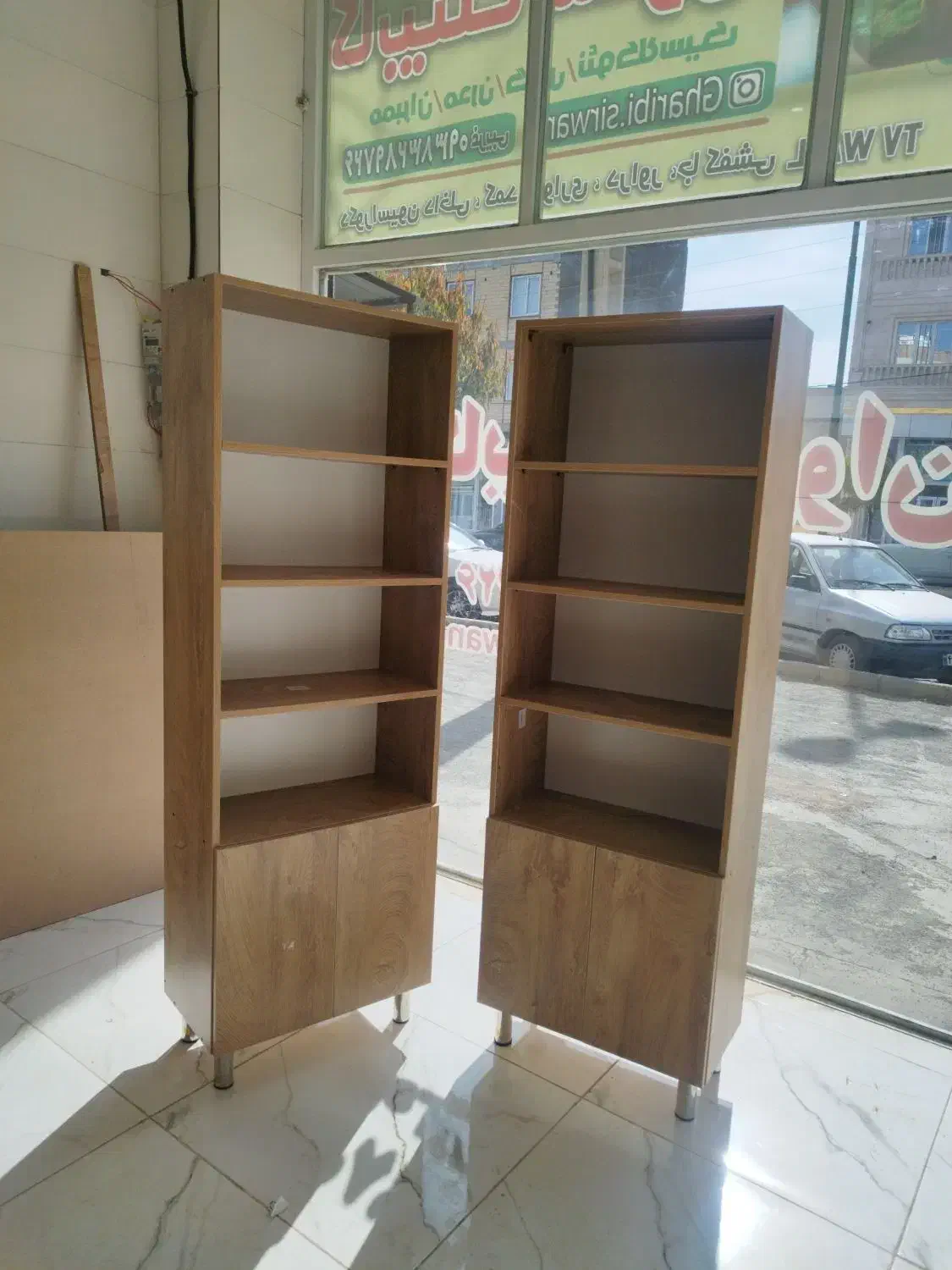 کتابخانه|کتابخانه، شلف، قفسه‌های دیواری|دهگلان, |دیوار