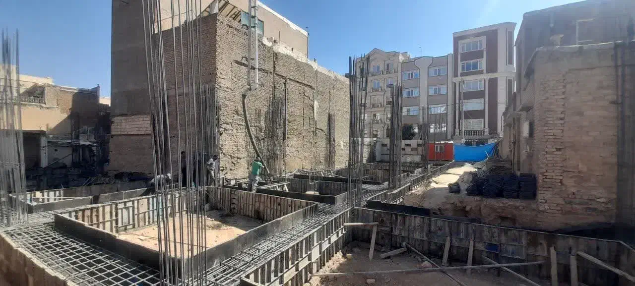 پیمانکاری و آرماتوربندی اسکلت بتنی وفلزی|خدمات پیشه و مهارت|اراک, |دیوار