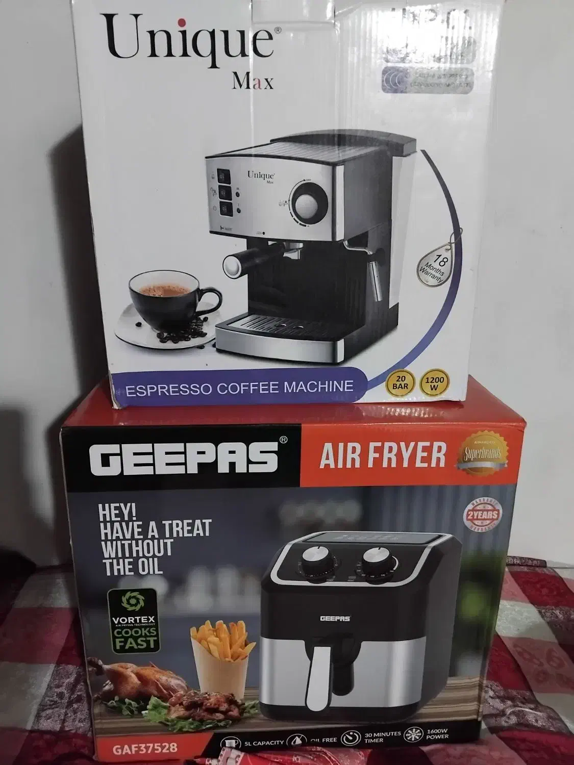 یه دستگاه قهوه ساز و یک سرخ کن ۵ لیتری|اجاق گاز و لوازم برقی پخت‌وپز|لار, |دیوار