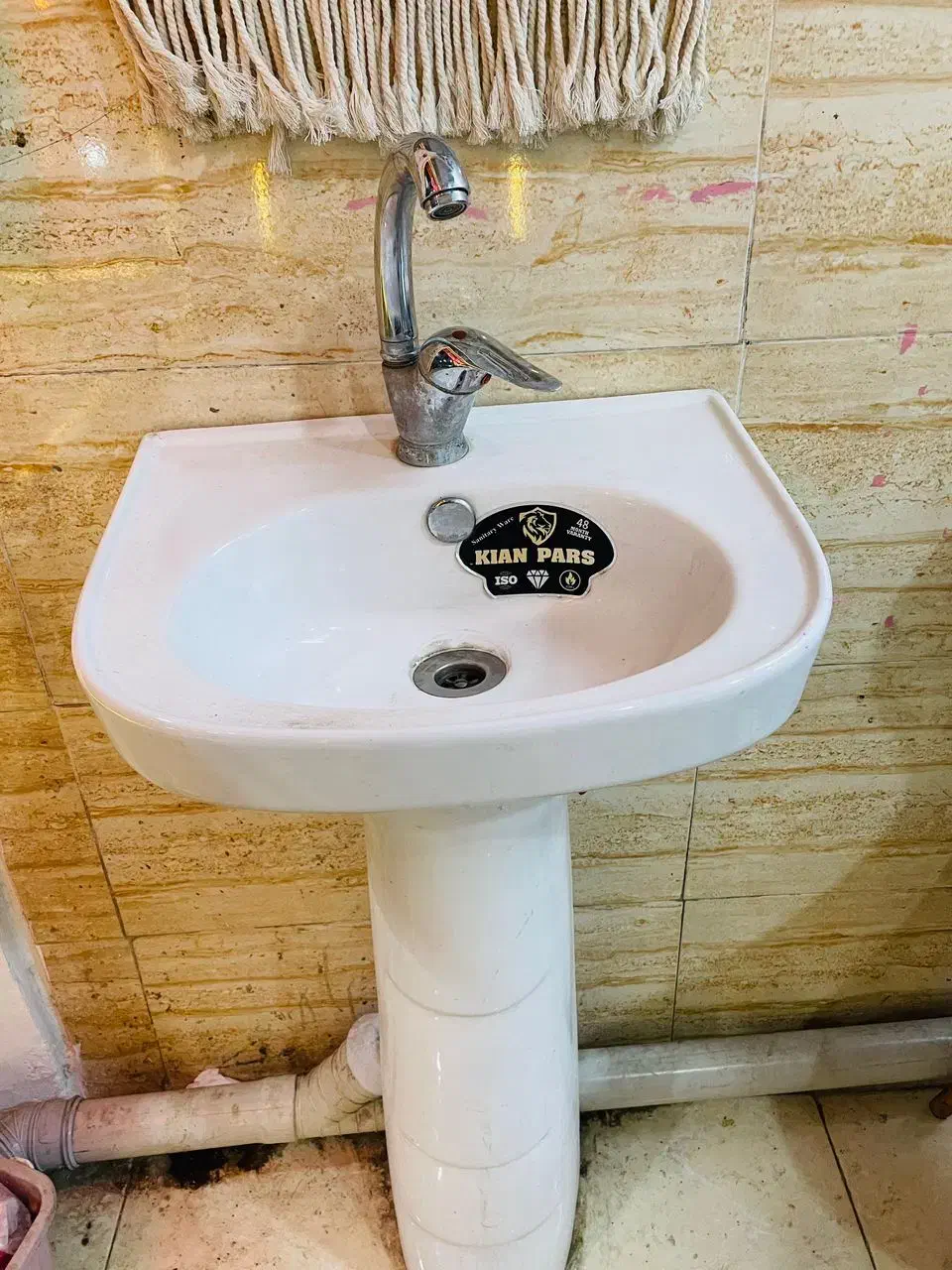 فروش وسایل فر|کافی‌شاپ و رستوران|منجیل, |دیوار