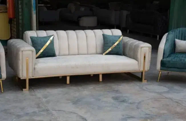 ۸۹۰۴۵مهرگان بازرگانی حراج را شروع کرد بشتابید۸۹۰۴۵|مبلمان خانگی و میز عسلی|صدرا-فارس, فاز ۱|دیوار