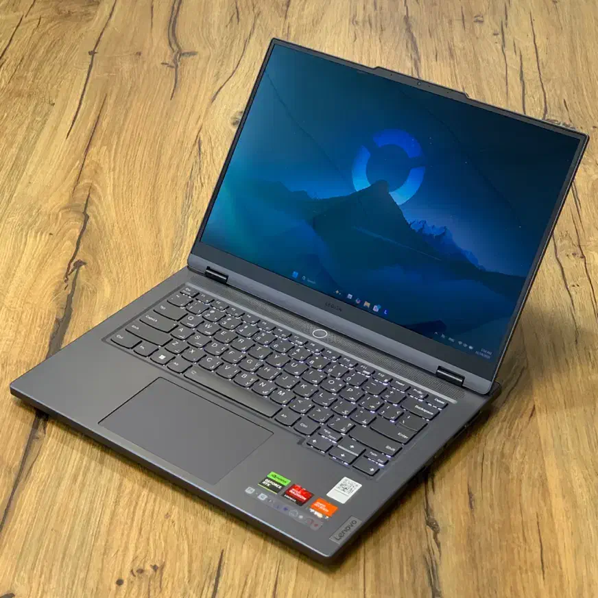 لپ‌تاپ Legion 5 Slim OLED / باریک‌ترین گیمینگ دنیا|رایانه همراه|مشهد, ارشاد|دیوار