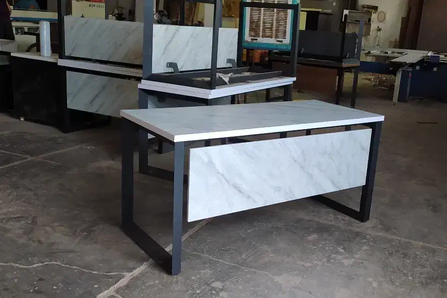 میز صدف 160*70 طرح سنگ روشن|دفتر کار|کرج, کارخانه قند|دیوار