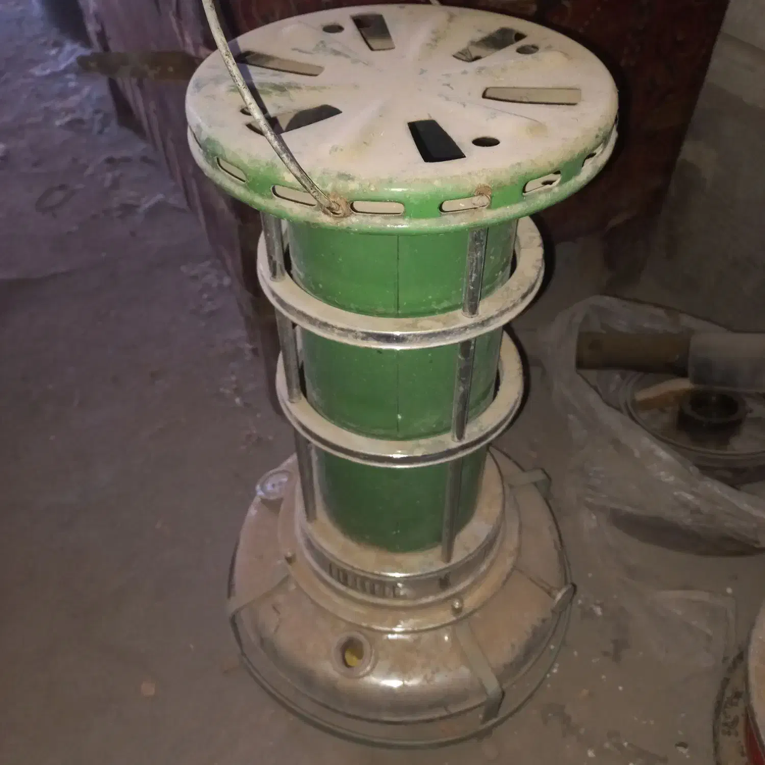 ۳عد چراغ نفتی قدیمی|کلکسیون اشیاء عتیقه|کرمان, |دیوار